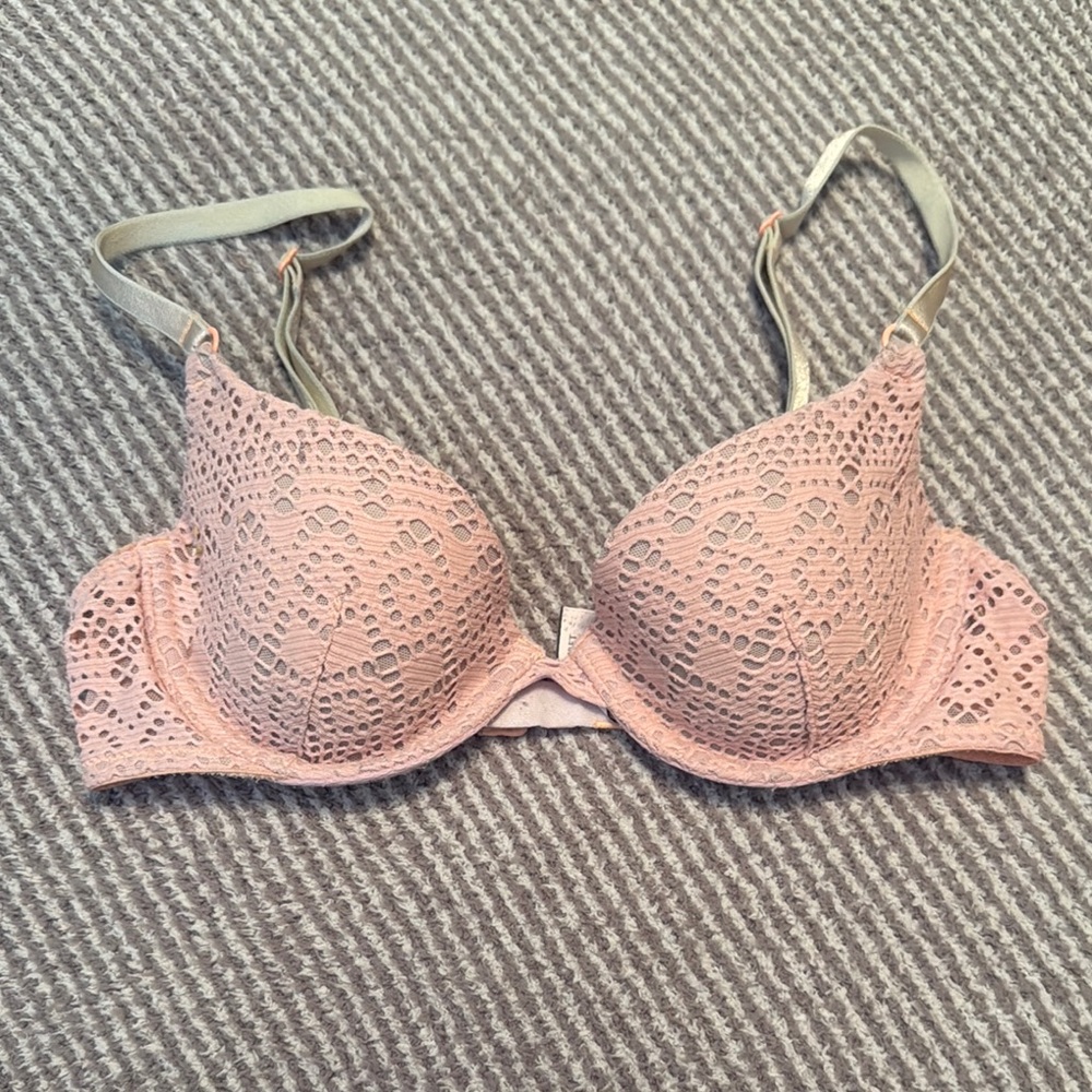 Victoria's Secret Pink Lace Bra